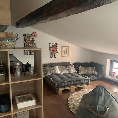 Апартаменты La Soffitta Sul Porto Генуя Экстерьер фото